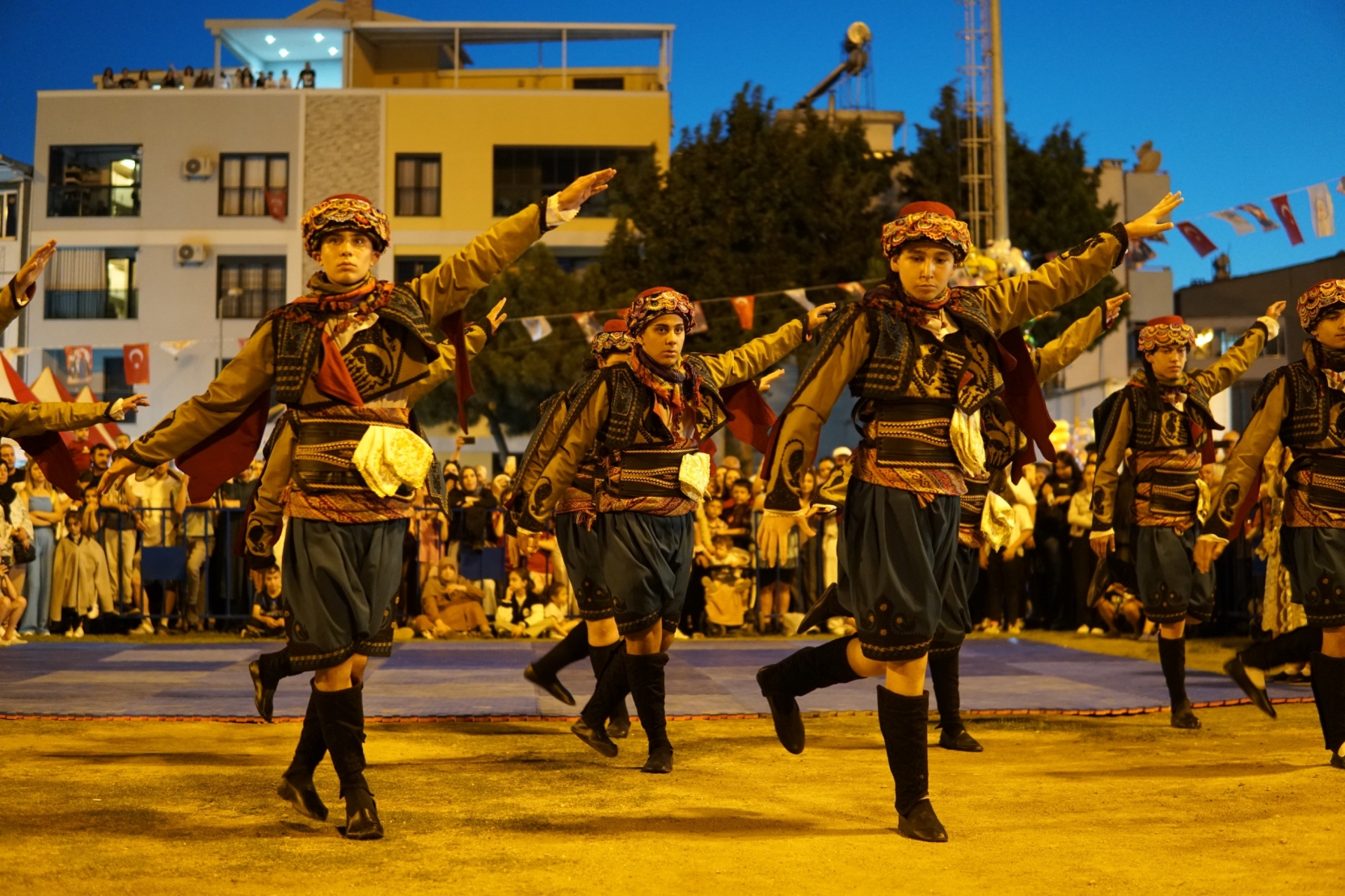 ALTIN KİRAZ KÜLTÜR ve SANAT FESTİVALİ 2025
