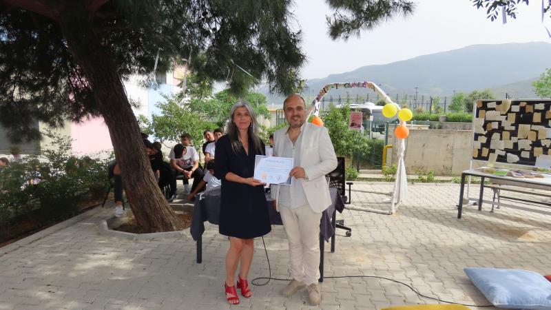 KOSBİ Edebiyat Günlerinde 4. Yazarımız Hakan Güzeldere’yi Ağırladık Okulumuzda